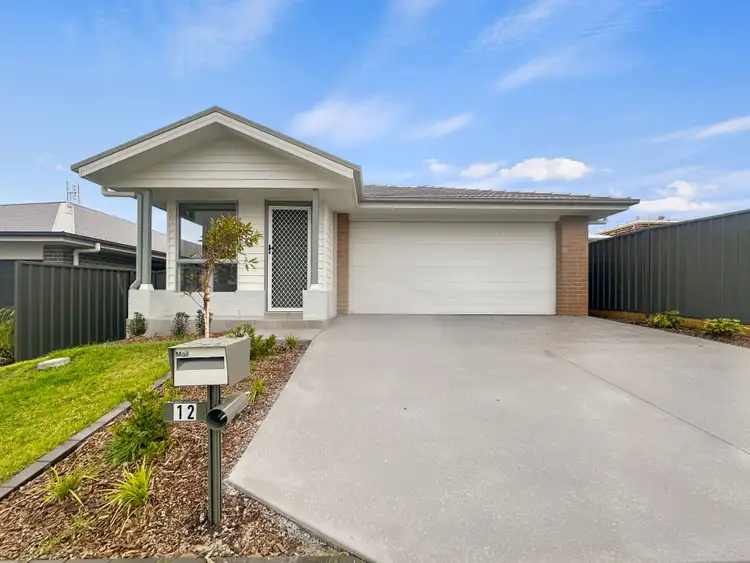 12 Caspian Circuit, Woongarrah NSW 2259