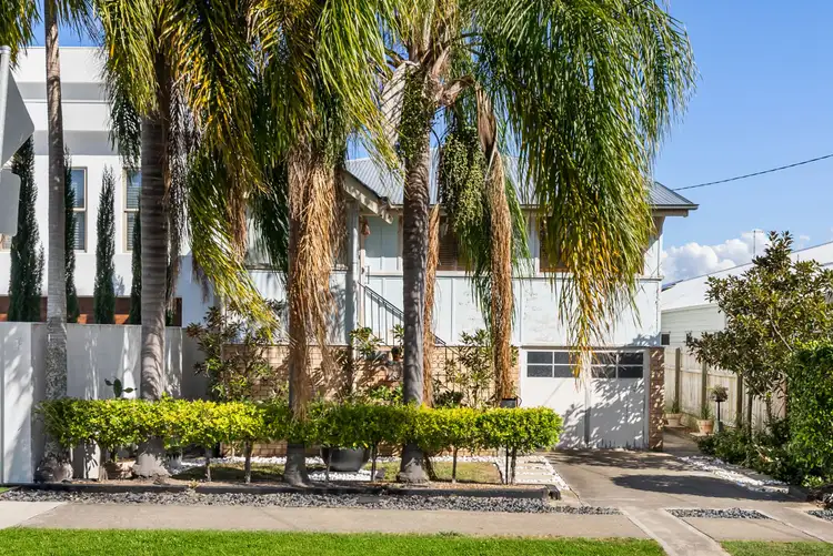 19 Sydney Street, Redcliffe QLD 4020