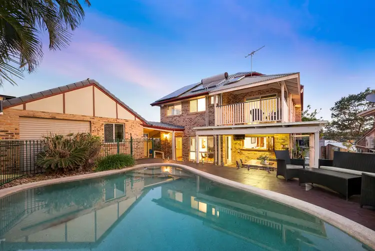 1 Pindari Crescent, Wishart QLD 4122