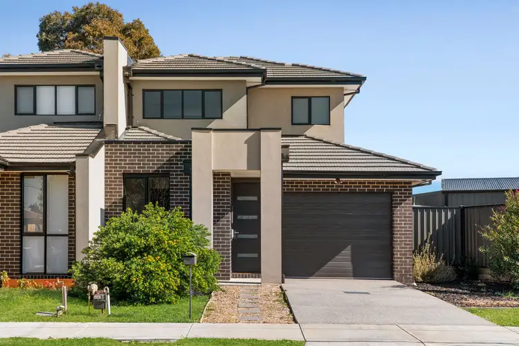 27 Kenna Drive, Lalor VIC 3075