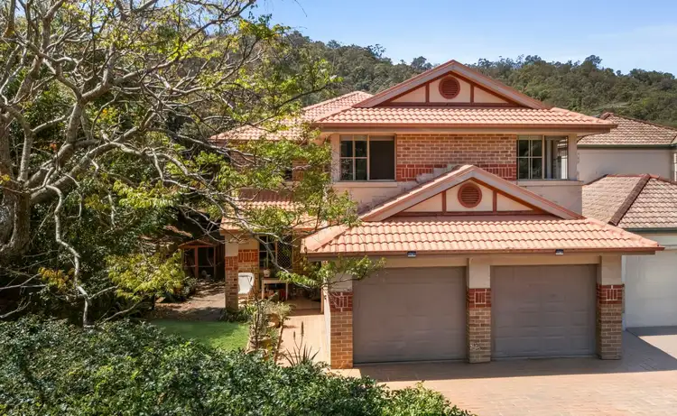 2 Maddison Place, The Gap QLD 4061