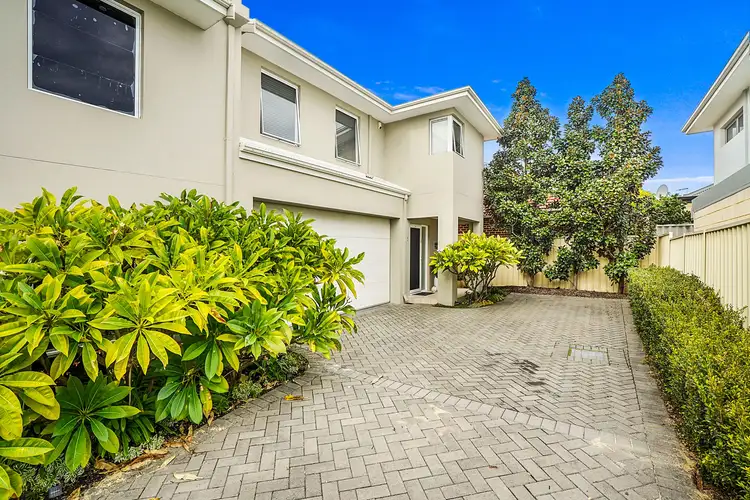 13D Halley Street, Innaloo WA 6018