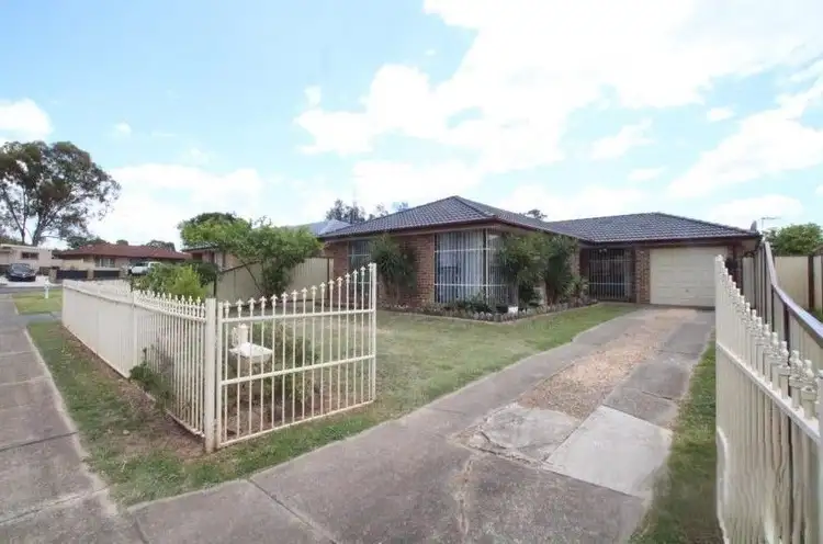 30 Nicolaidis Crescent, Rooty Hill NSW 2766