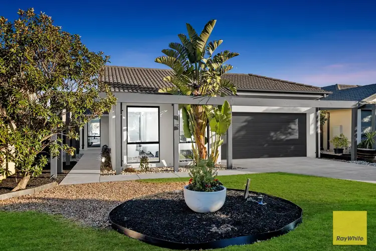 Main view of Homely house listing, 17 Belleville Close, Burnside Heights VIC 3023