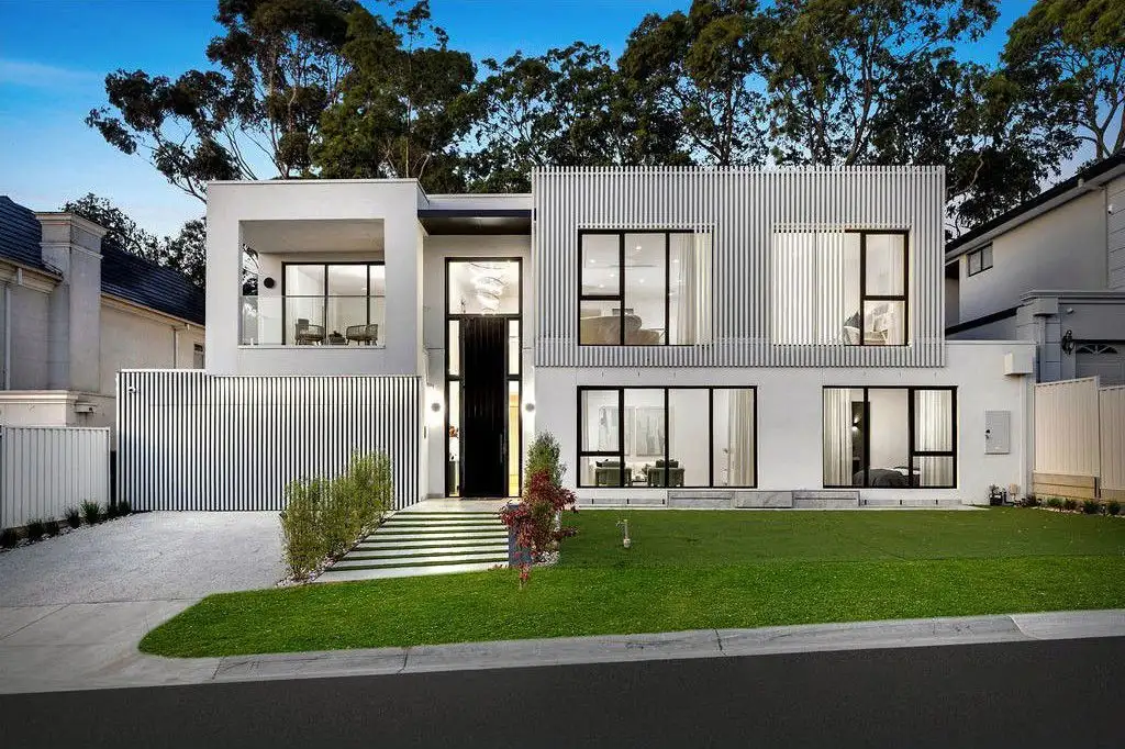 Main view of Homely house listing, 2 Aitchison Court, Glen Waverley VIC 3150