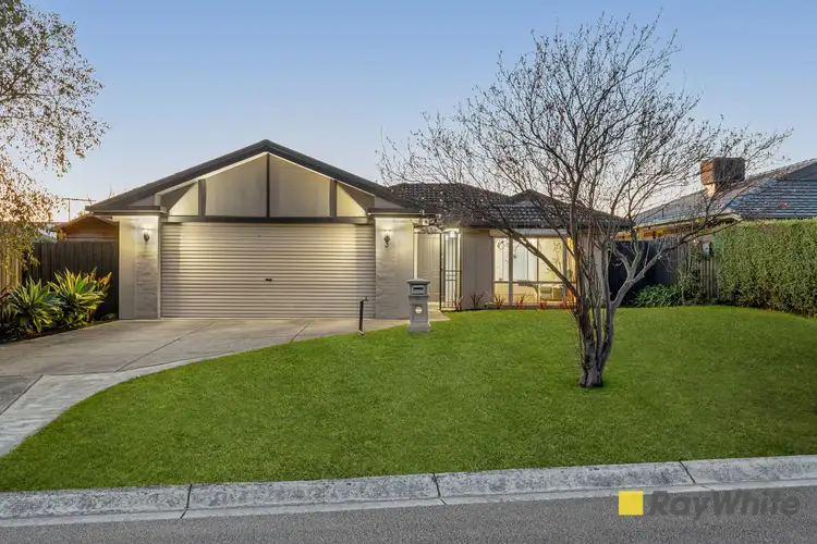 3 Oliver Court, Narre Warren South VIC 3805