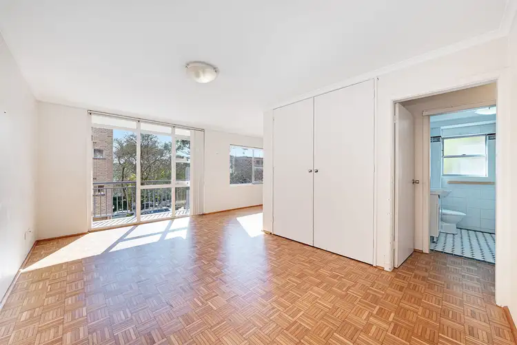 49 Abbott Street