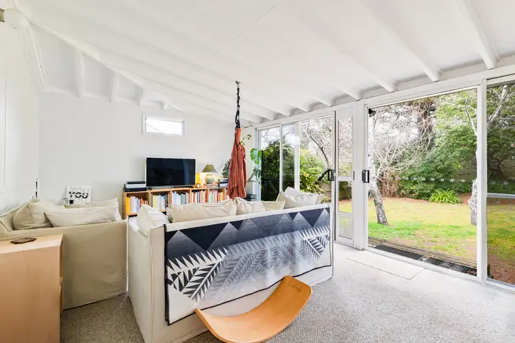 Fifth view of Homely house listing, 1 Irvine Avenue, Blackheath NSW 2785