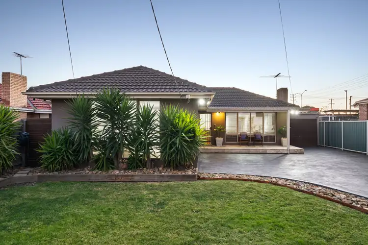 137 Seventh Avenue, Altona North VIC 3025
