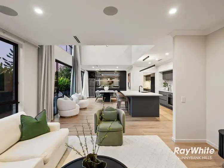 61 Mannington Road, Acacia Ridge QLD 4110
