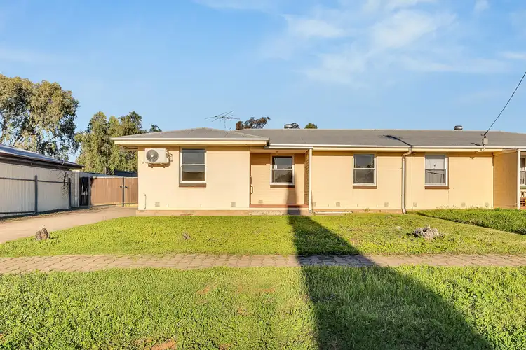 25 Moulds Crescent, Smithfield SA 5114