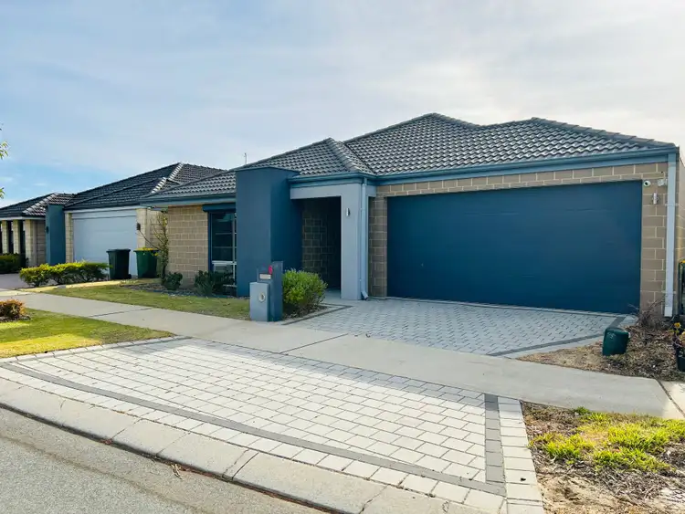 Second view of Homely house listing, 6 Ashdown way,, Hilbert WA 6112
