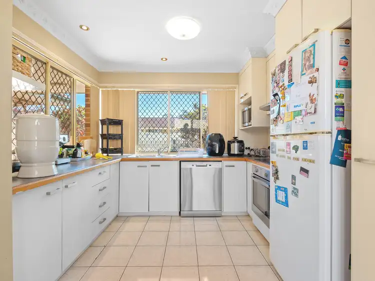 Fourth view of Homely house listing, 2 Cedar Close, Forest Lake QLD 4078