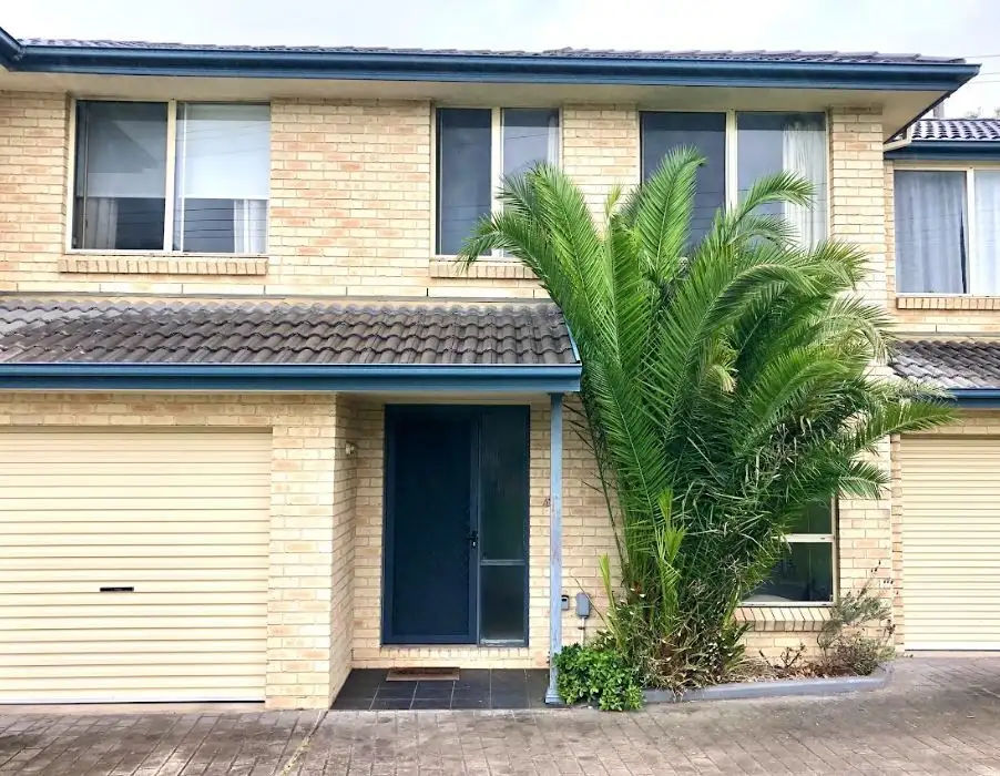 Main view of Homely unit listing, 2/1 Penguins Head Road, Culburra Beach NSW 2540