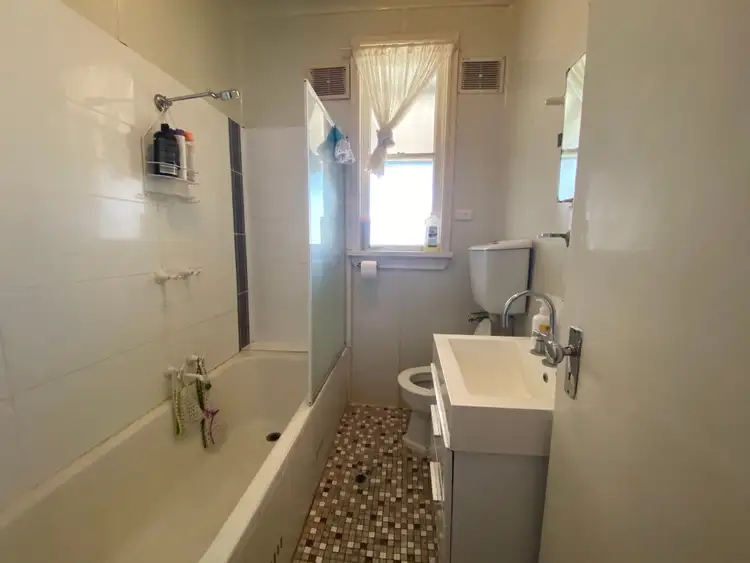 Fifth view of Homely house listing, 35 Castlereagh Avenue, Mount Austin NSW 2650
