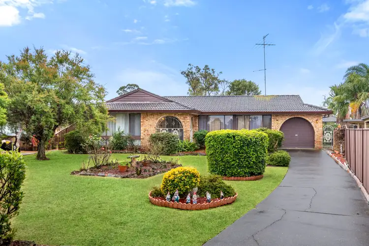 8 Fawkener Place, Werrington County NSW 2747
