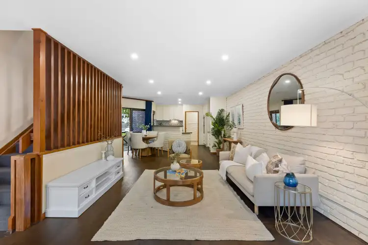 1 Jerdanefield Road