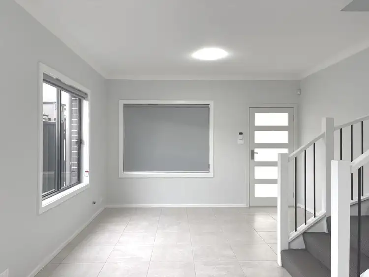 2 Fernyhough Street, Rouse Hill NSW 2155