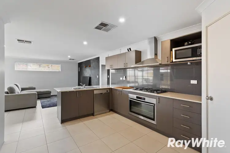Sixth view of Homely house listing, 2/8 Binnar Court, Erskine WA 6210