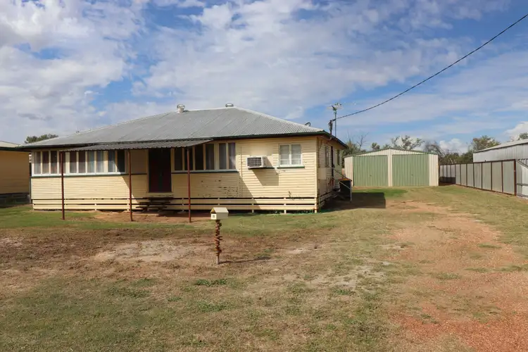 12 Wattle Drive, St George QLD 4487