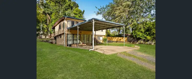 18 School Road, Redbank Plains QLD 4301