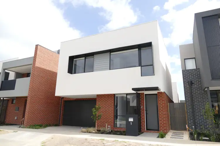 1 Dianella Street, Clayton South VIC 3169