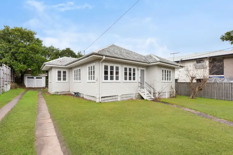 105 Dickenson Street, Carina QLD 4152