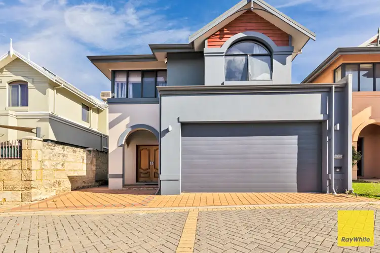 100 Flora Terrace, North Beach WA 6020