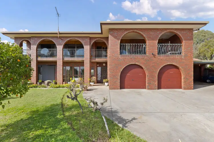 1 Yalpara Avenue, Rostrevor SA 5073