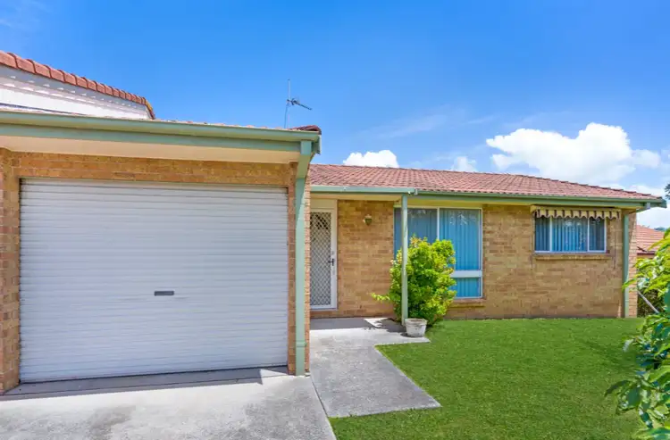 Main view of Homely villa listing, 3/12 Corunna Crescent, Flinders NSW 2529