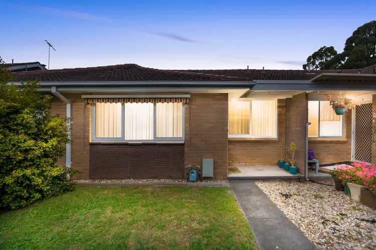 7 Albert Avenue