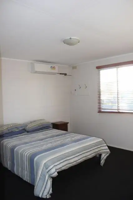 Fifth view of Homely townhouse listing, 3/6 Myoporum Street, Kambalda West WA 6442