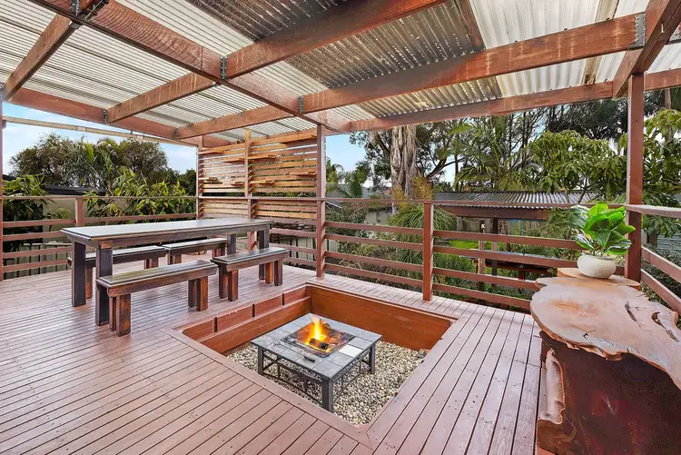 30 Brooke Avenue, Killarney Vale NSW 2261
