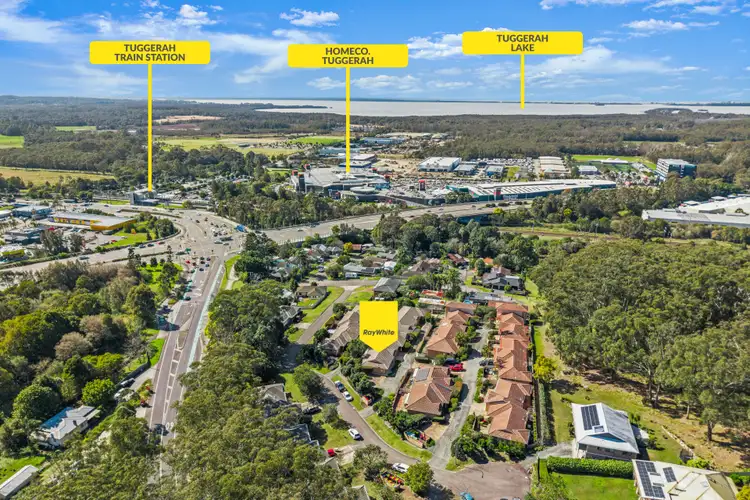 Third view of Homely villa listing, 4/2 Hillview Crescent, Tuggerah NSW 2259