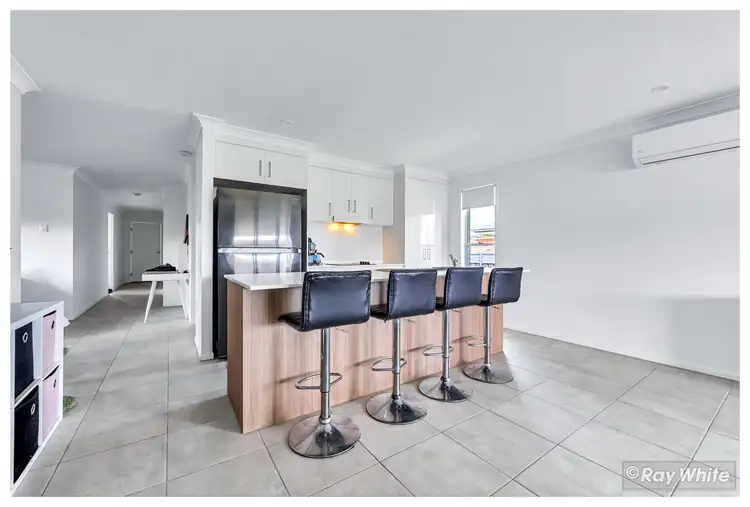 Third view of Homely house listing, 8 Longford Court, Parkhurst QLD 4702