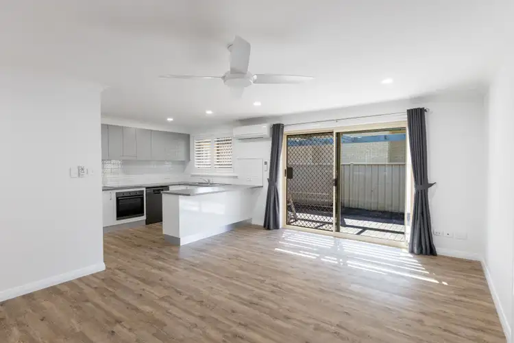 Fourth view of Homely unit listing, 5/17A Beach Street, Yamba NSW 2464