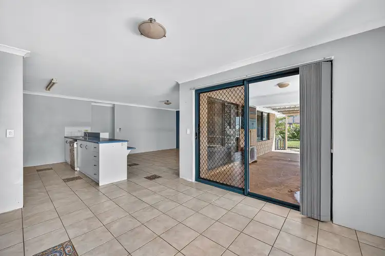 Sixth view of Homely house listing, 11 Tallarook Way, Waggrakine WA 6530