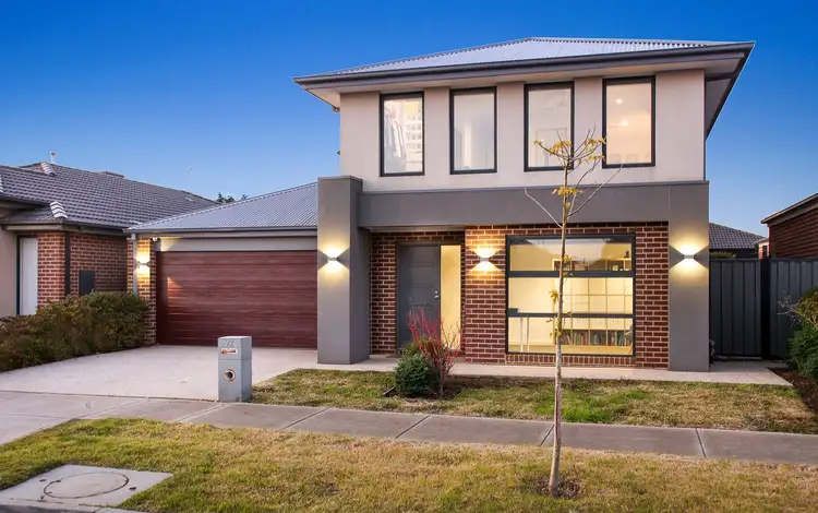 Second view of Homely house listing, 72 Clifton Circuit, Tarneit VIC 3029