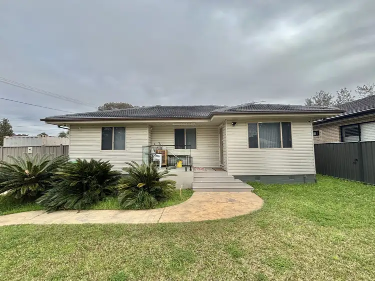 19 Maxwells Avenue, Ashcroft NSW 2168