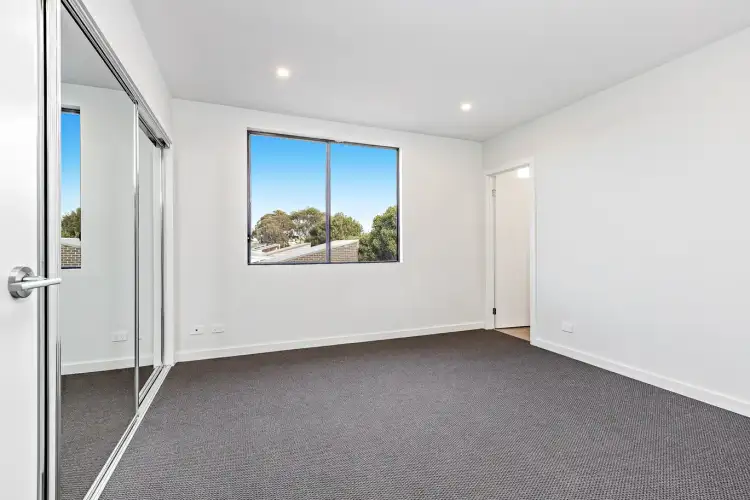 Fifth view of Homely townhouse listing, 18/39 Fettlers Loop, Whitebridge NSW 2290