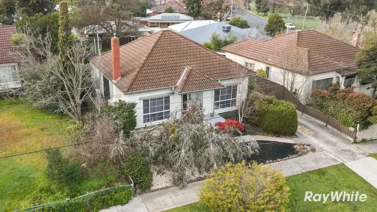 223 Neale Street, Flora Hill VIC 3550