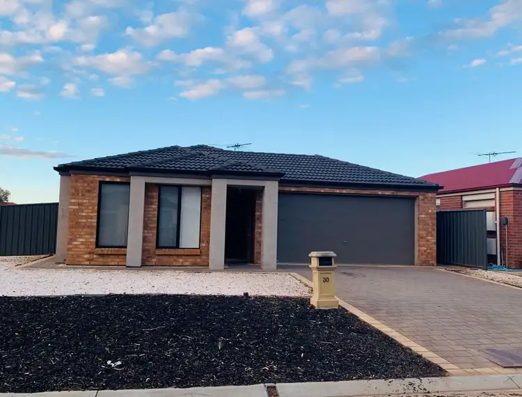 30 Monterey Drive, Munno Para West SA 5115