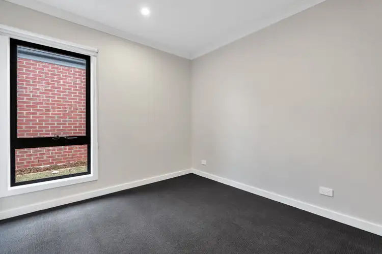 Fifth view of Homely house listing, 35 Rangeland Street, Mambourin VIC 3024