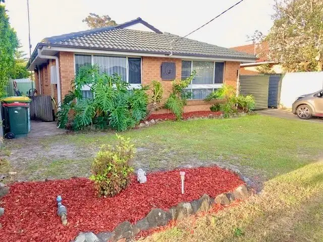 19 Mackenzie Avenue, Woy Woy NSW 2256
