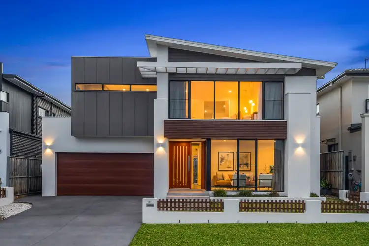 124 Rosedale Circuit, Carnes Hill NSW 2171