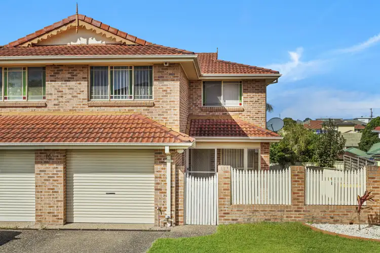 16 Mulgara Place