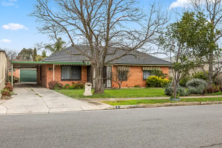 9 Raggatt Crescent, Mitchell Park SA 5043