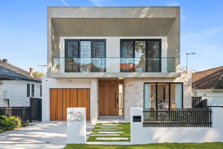 28 Gungah Bay Road, Oatley NSW 2223