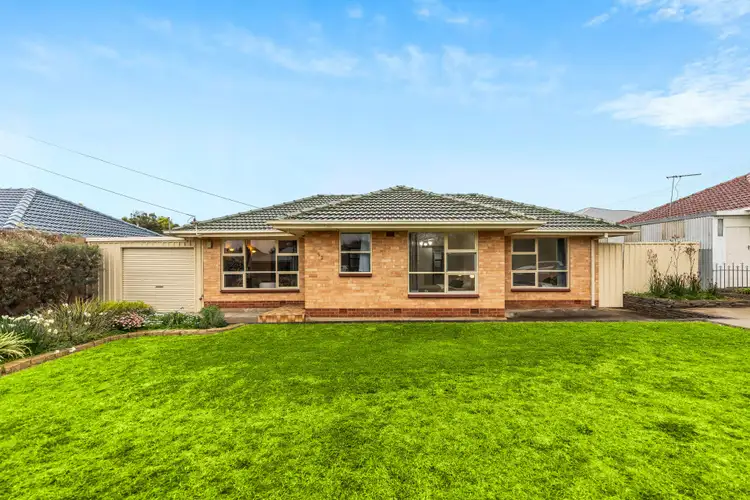 52 Volare Avenue, Para Vista SA 5093