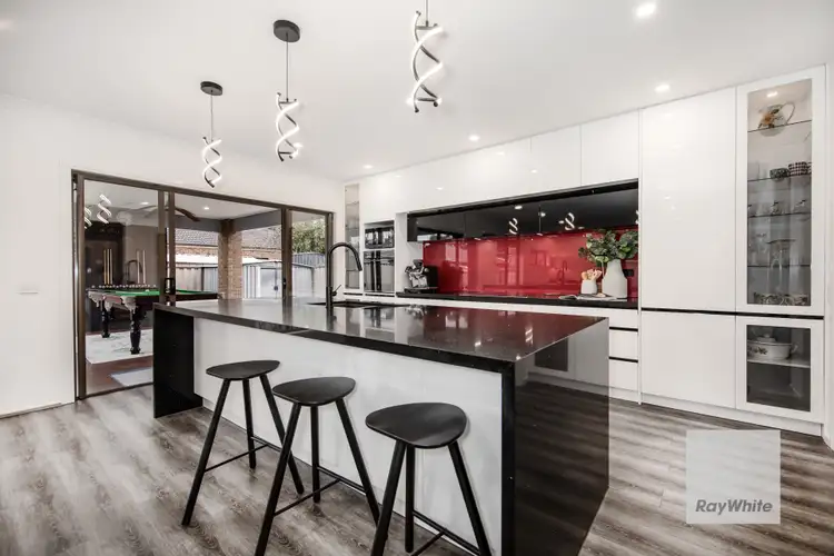 17 Manny Paul Circuit, Burnside Heights VIC 3023